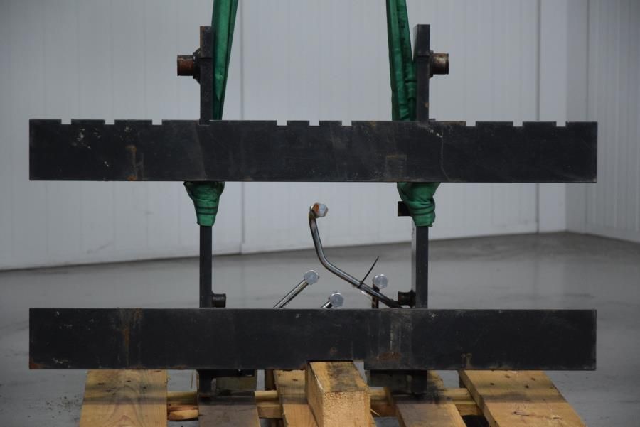 Div integral carriage Attachments www.mtc-forklifts.com