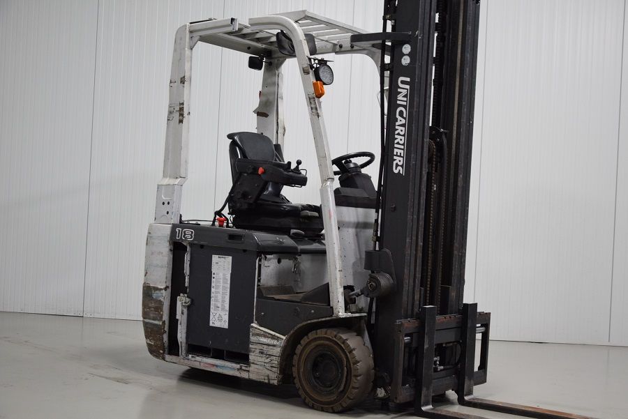Unicarriers A1N1L18Q Electric 3-wheel forklift www.mtc-forklifts.com Unicarriers A1N1L18Q Electric 3-wheel forklift www.mtc-forklifts.com