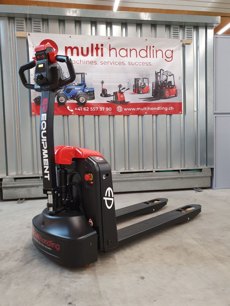 EP EPL154 Transpalette de faible hauteur www.multihandling.ch