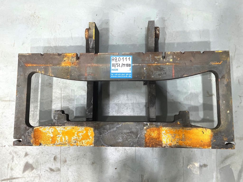 Linde Gabeltr�ger f�r Standard, M188-393 Gabeltr�ger www.nortruck.de