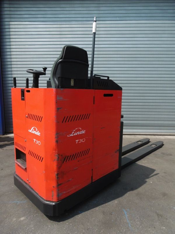 Linde T30-012 Niederhubwagen www.nortruck.de
