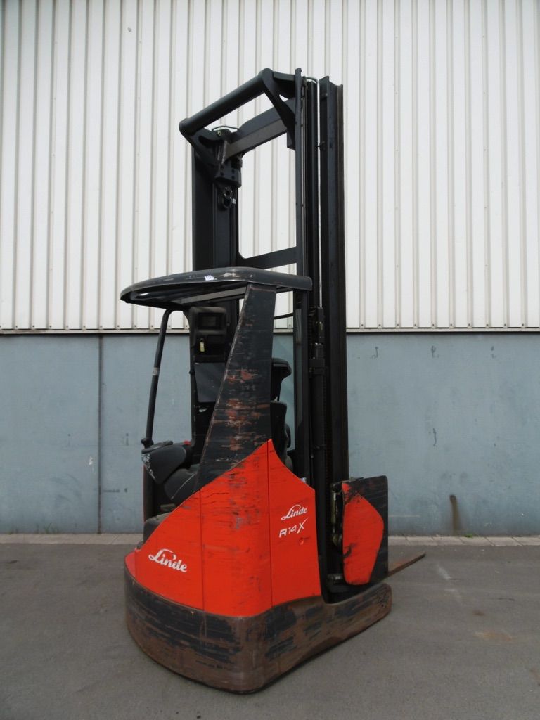 Linde R14X-116 Schubmaststapler www.nortruck.de