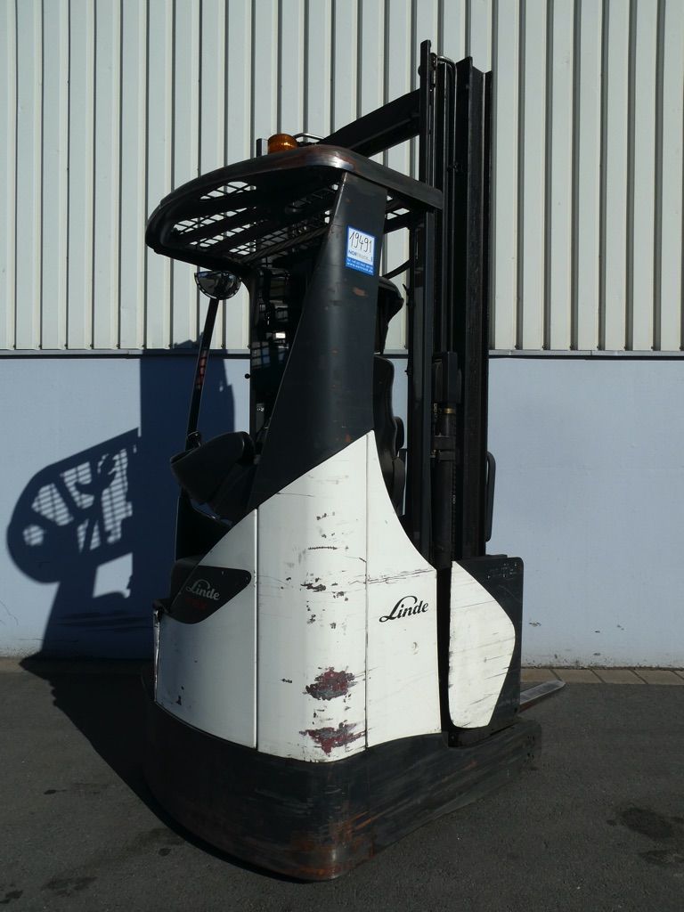 Linde R16X-116 Schubmaststapler www.nortruck.de