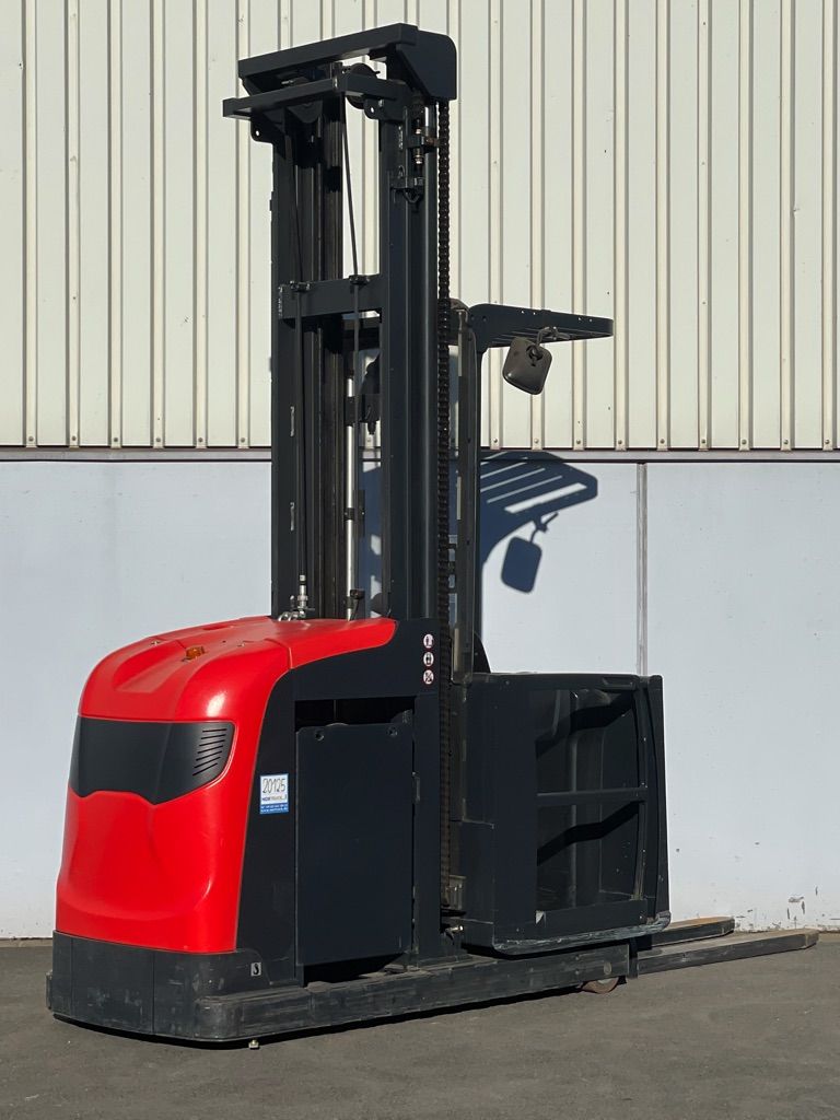 Linde V-Modular-5213 Mittelhubkommissionierer www.nortruck.de