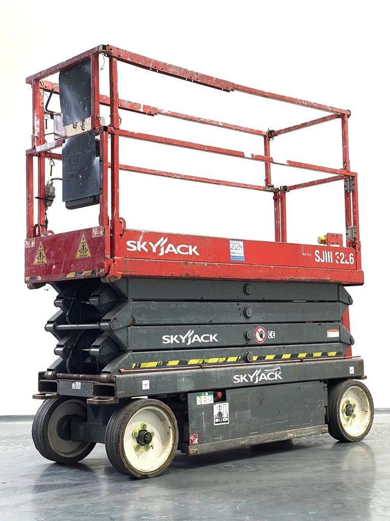 Skyjack SJII-3226 Scherenarbeitsbhne www.nortruck.de
