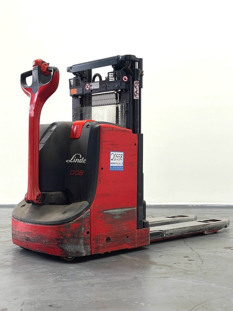 Linde D08-1160 Doppelstockstapler www.nortruck.de