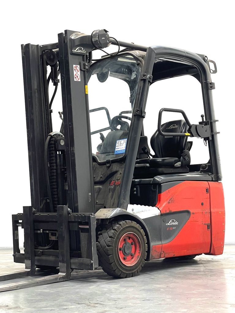 Linde E15-386-EVO Elektro 3 Rad-Stapler www.nortruck.de