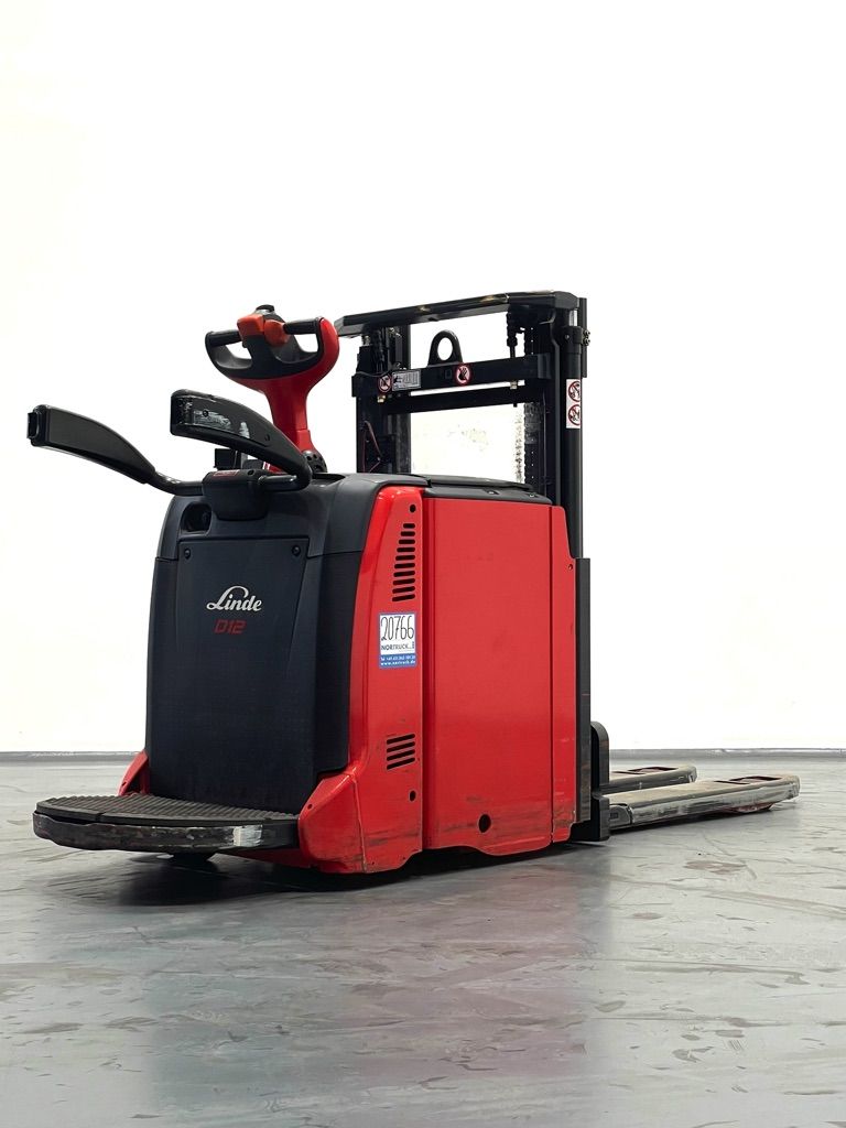 Linde D12AP-133 Doppelstockstapler www.nortruck.de