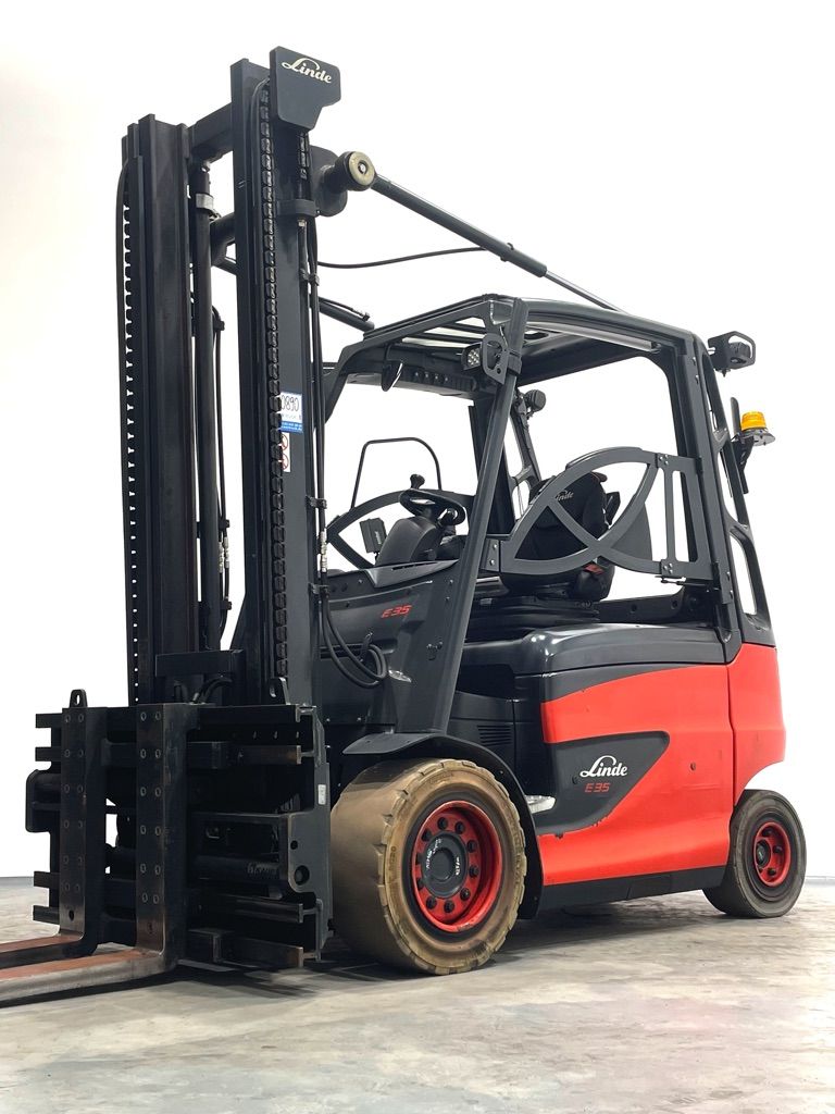 Linde E35H/600-388 Elektro 4 Rad-Stapler www.nortruck.de