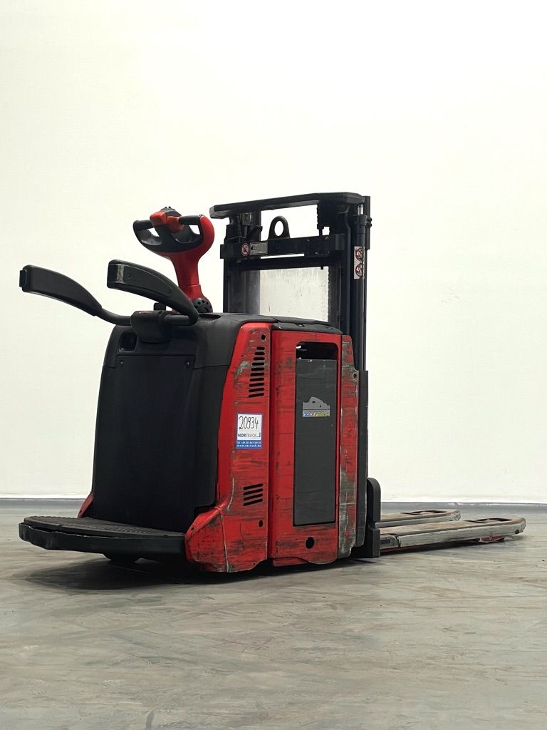 Linde D12AP-133 Doppelstockstapler www.nortruck.de