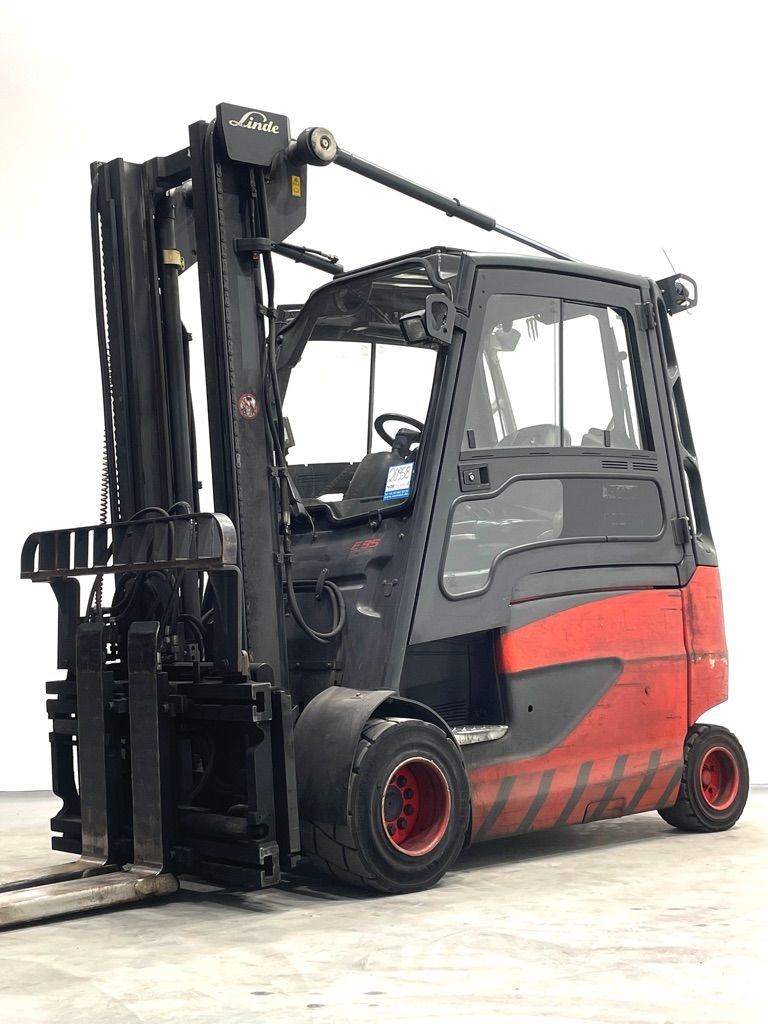 Linde E35HL-387 Elektro 4 Rad-Stapler www.nortruck.de