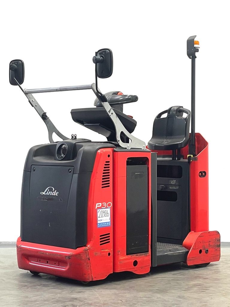 Linde P30C-1190 Schlepper www.nortruck.de
