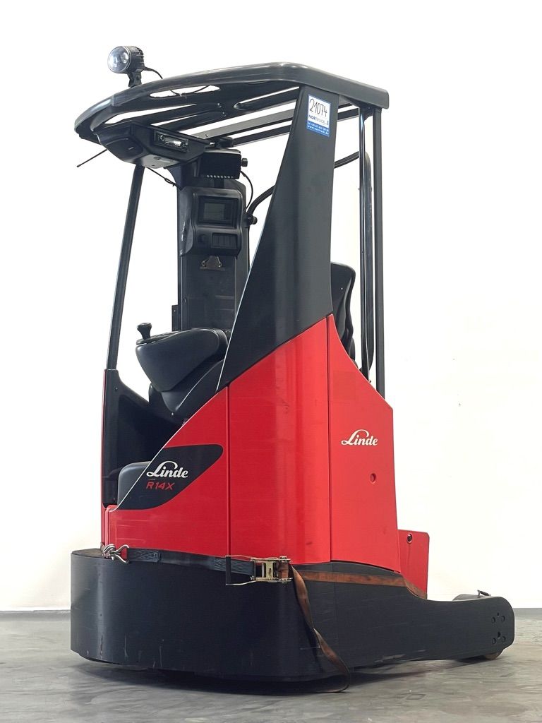 Linde R14X-116 Schubmaststapler www.nortruck.de