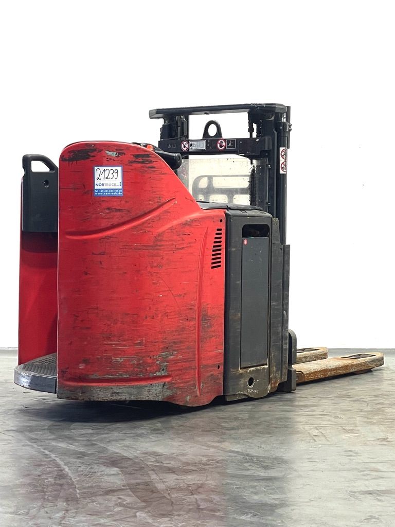 Linde D12HPSP-133 Doppelstockstapler www.nortruck.de