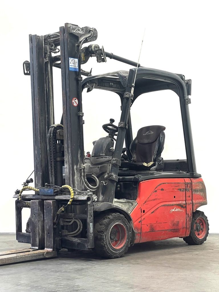 Linde E20PL-386 Elektro 4 Rad-Stapler www.nortruck.de