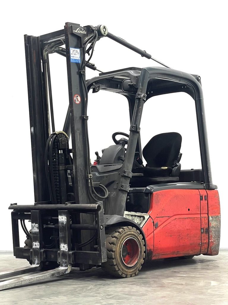 Linde E18L-386 Elektro 3 Rad-Stapler www.nortruck.de
