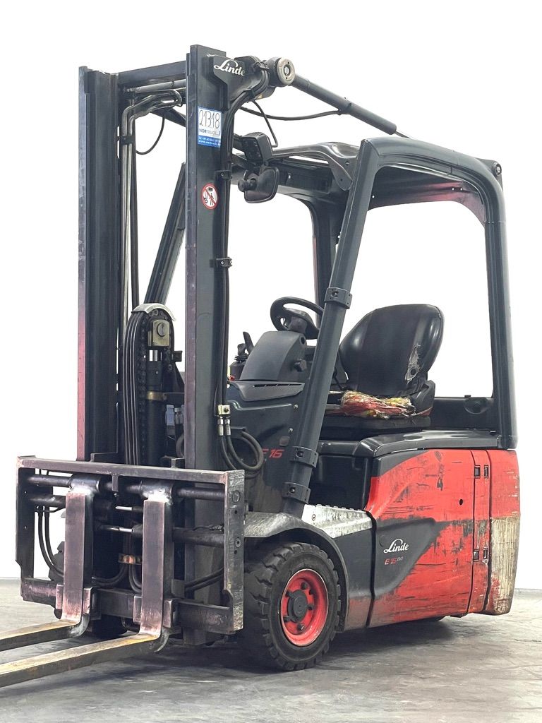 Linde E16-386-EVO Elektro 3 Rad-Stapler www.nortruck.de