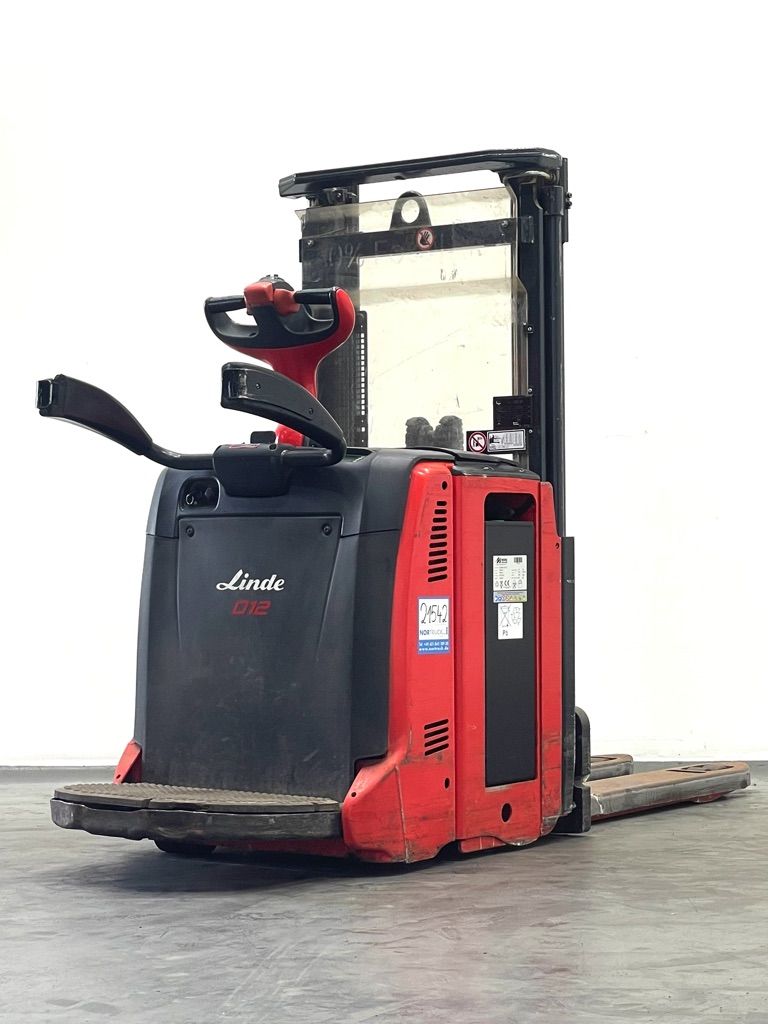 Linde D12AP-133 Doppelstockstapler www.nortruck.de