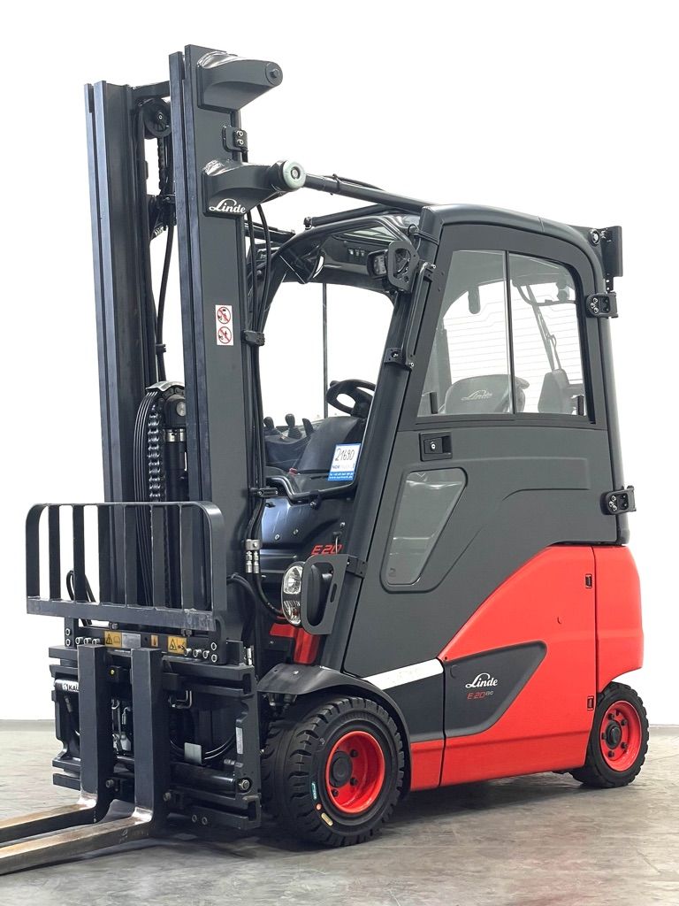Linde E20PH-386-EVO Elektro 4 Rad-Stapler www.nortruck.de