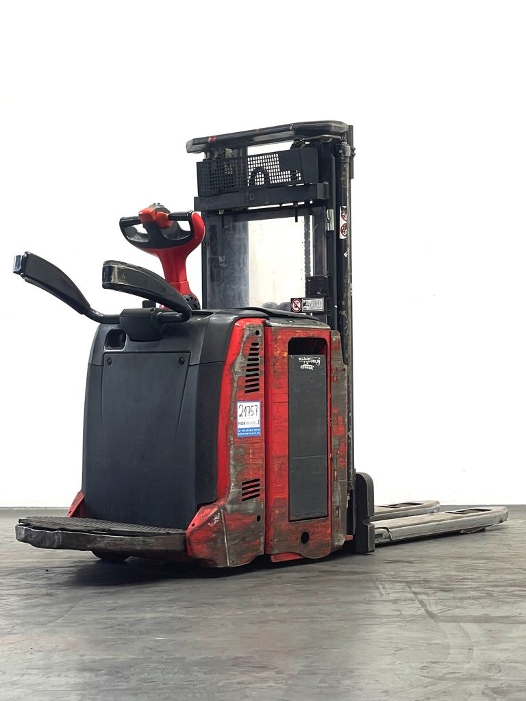 Linde D12AP-133 Doppelstockstapler www.nortruck.de