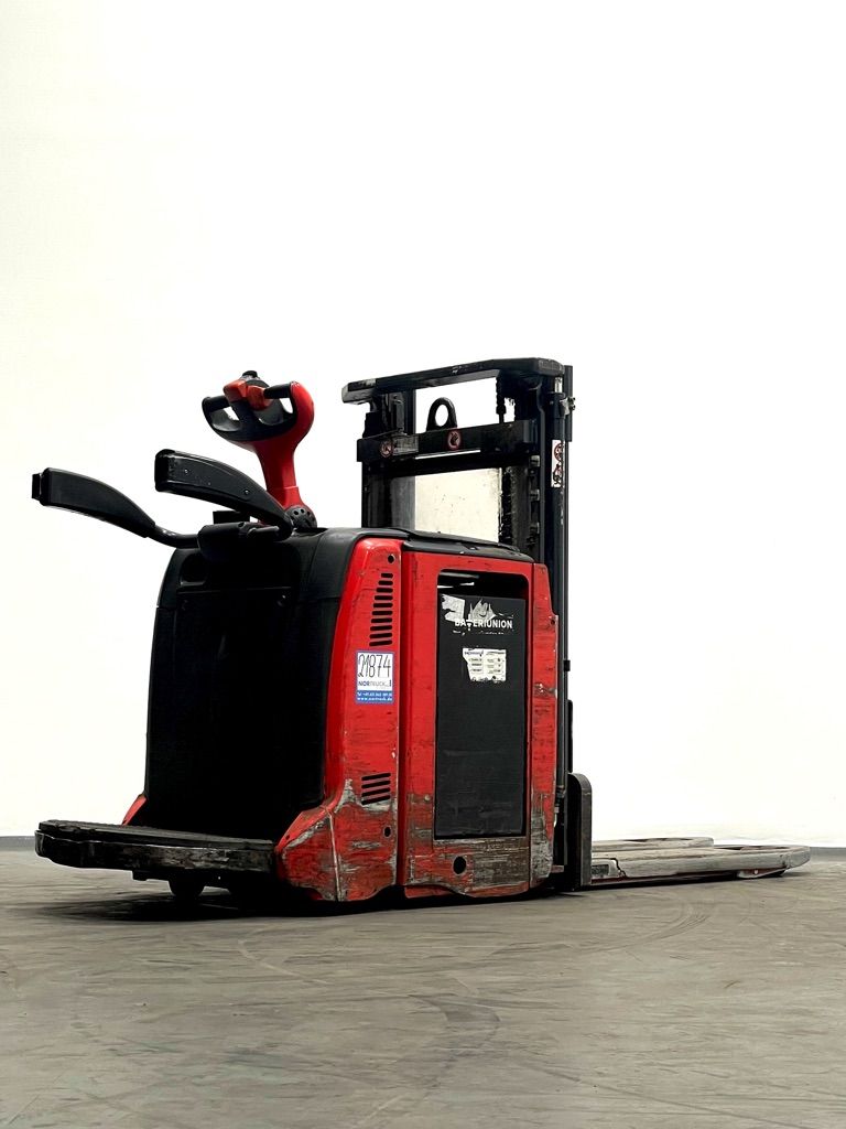 Linde D12HPAP-133 Doppelstockstapler www.nortruck.de