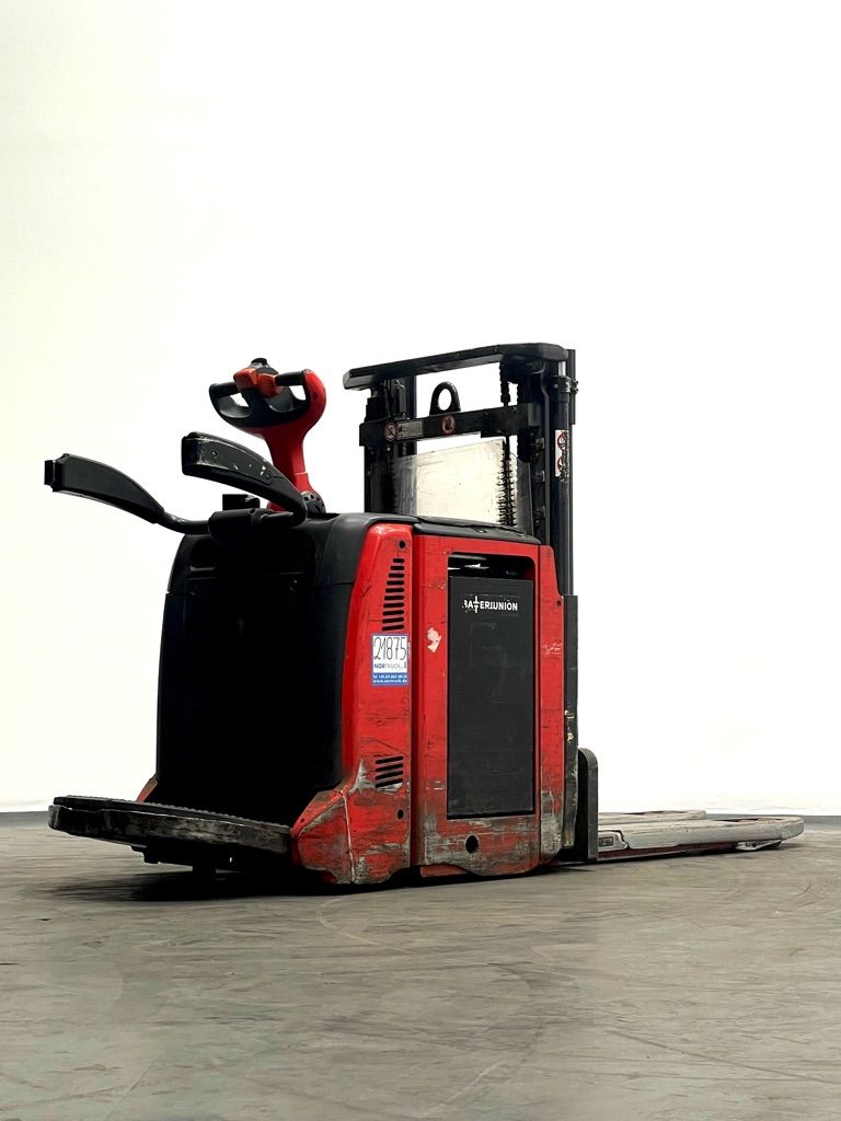 Linde D12HPAP-133 Doppelstockstapler www.nortruck.de