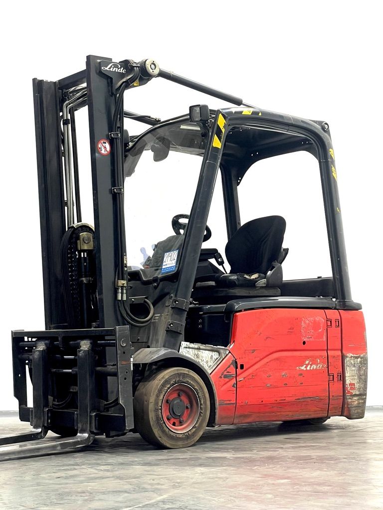 Linde E16L-386 Elektro 3 Rad-Stapler www.nortruck.de