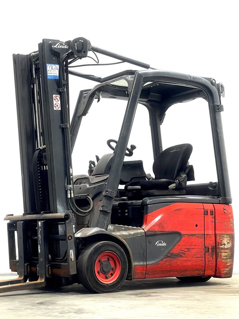 Linde E16-386-EVO Elektro 3 Rad-Stapler www.nortruck.de