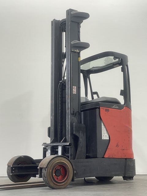 Linde R16G-01-1120 Schubmaststapler www.nortruck.de