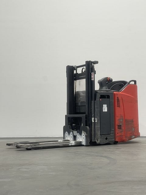 Linde D12HPSP Doppelstockstapler www.nortruck.de