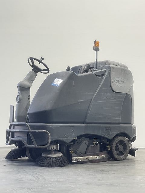 Nilfisk SC6500 1100C Kehrsaugmaschine www.nortruck.de