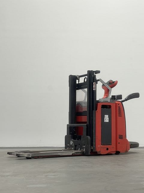 Linde D12HPAP Doppelstockstapler www.nortruck.de