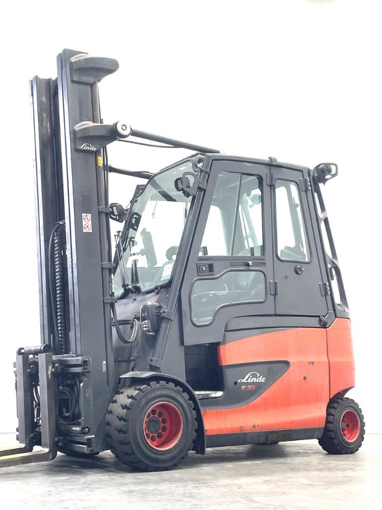 Linde E35HL-01 Elektro 4 Rad-Stapler www.nortruck.de