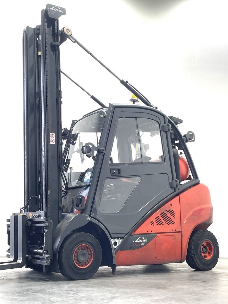 Linde H25T-02 EVO Treibgasstapler www.nortruck.de