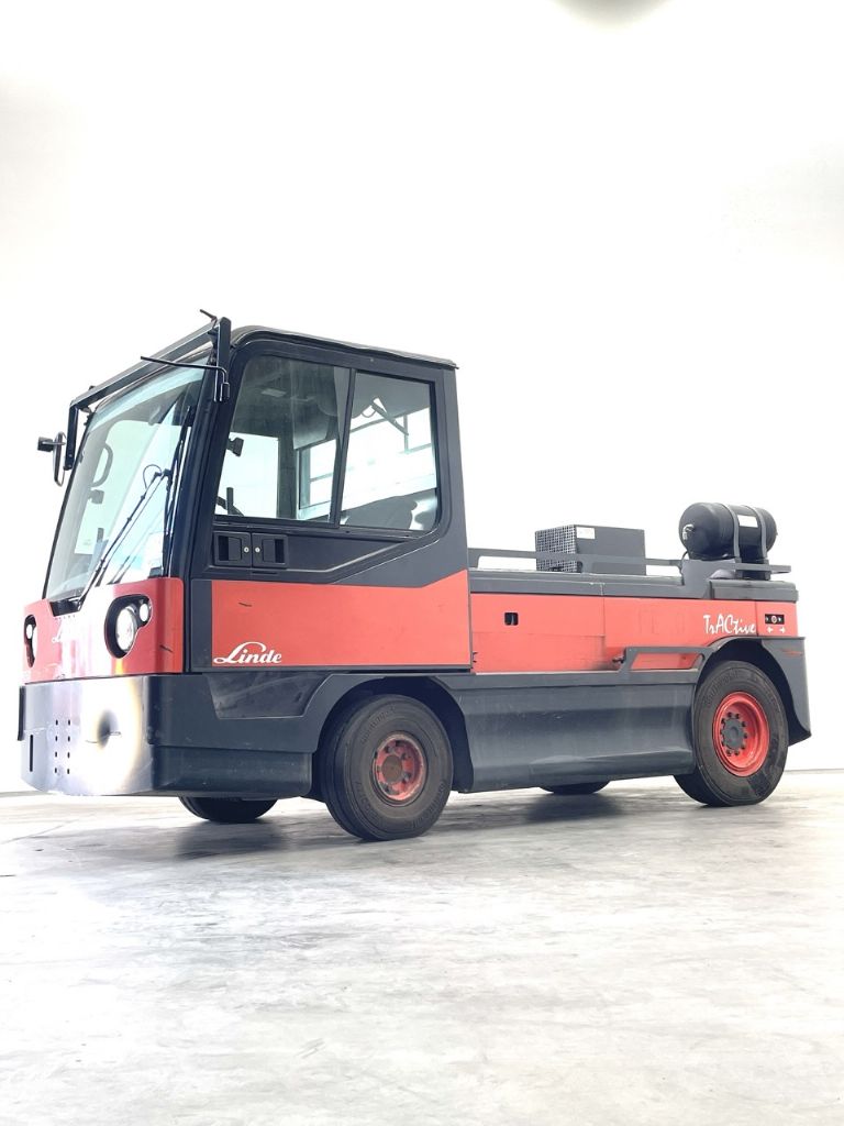 Linde P250-127 Schlepper www.nortruck.de