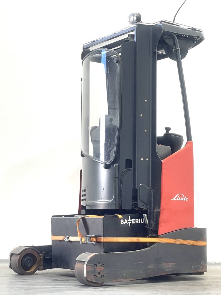 Linde R14X-03-116 Schubmaststapler www.nortruck.de