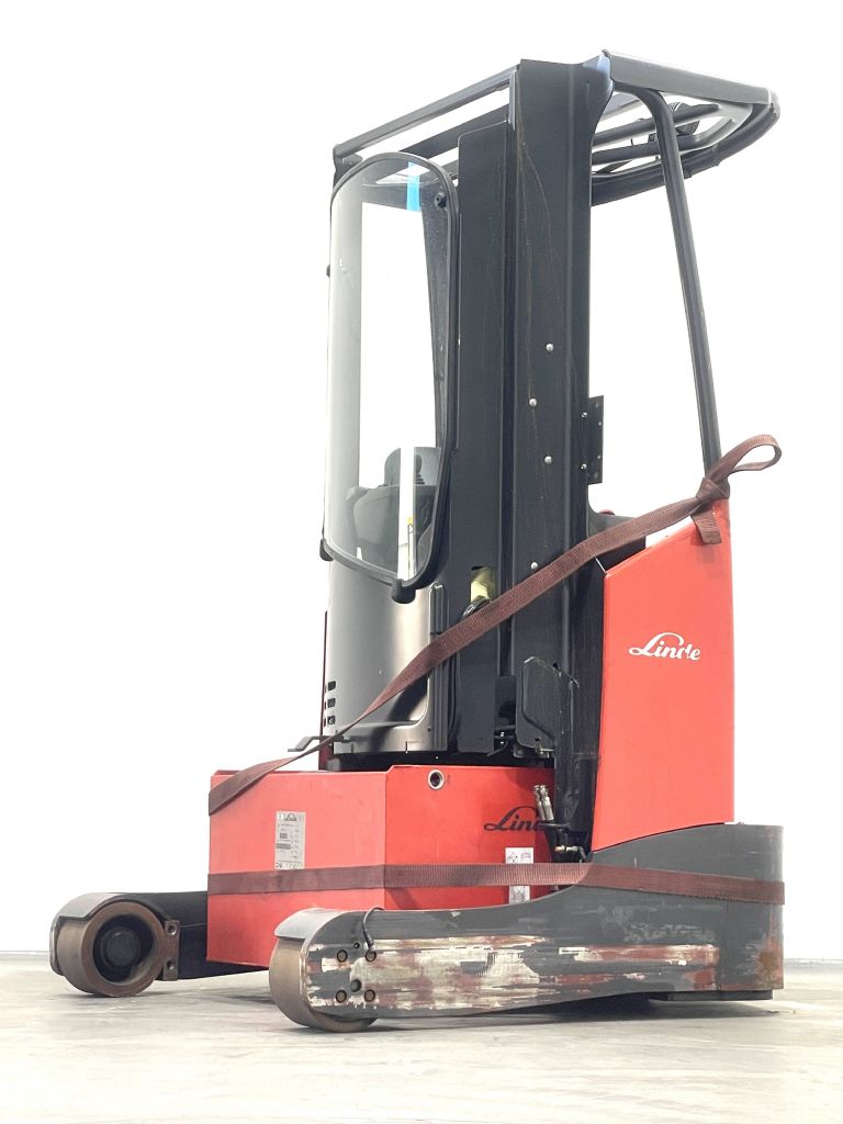 Linde R14X-03-116 Schubmaststapler www.nortruck.de