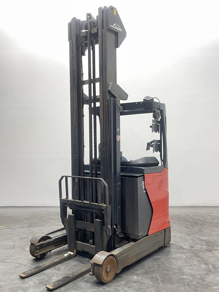 Linde R14-01-1120 Schubmaststapler www.nortruck.de