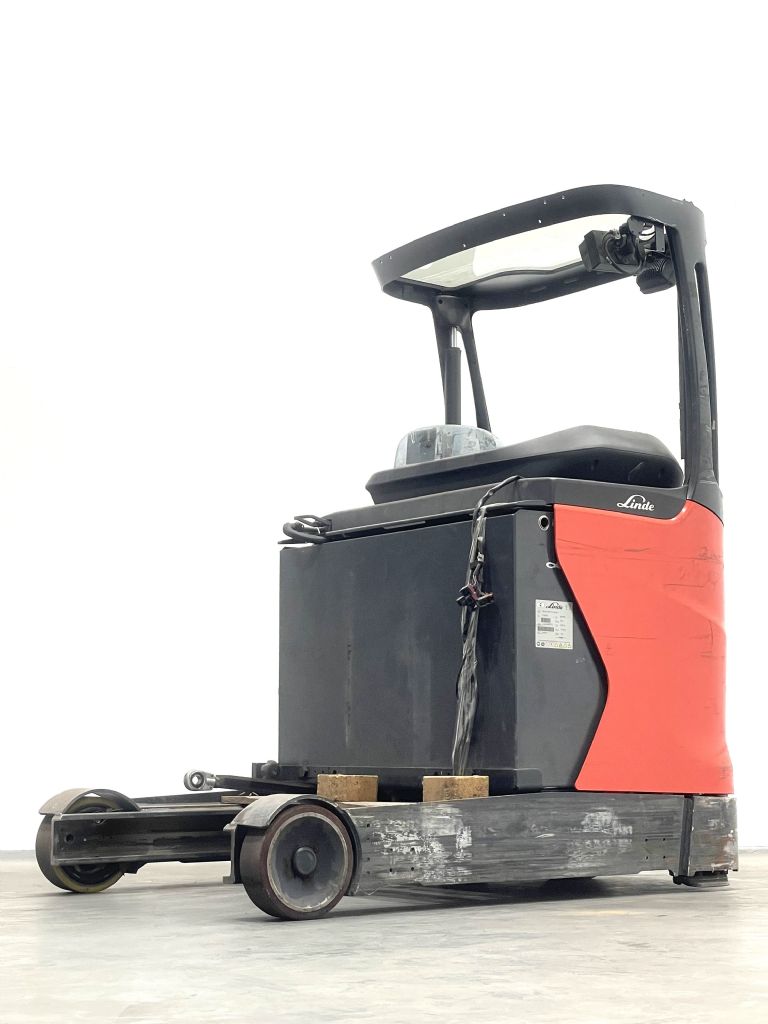 Linde R16HD-01-1120 Schubmaststapler www.nortruck.de