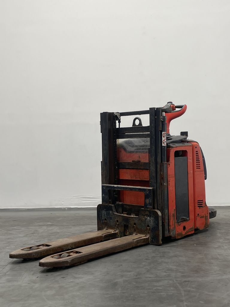 Linde D12AP Hochhubwagen www.nortruck.de