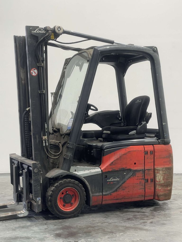 Linde E16C-02-386 Elektro 3 Rad-Stapler www.nortruck.de