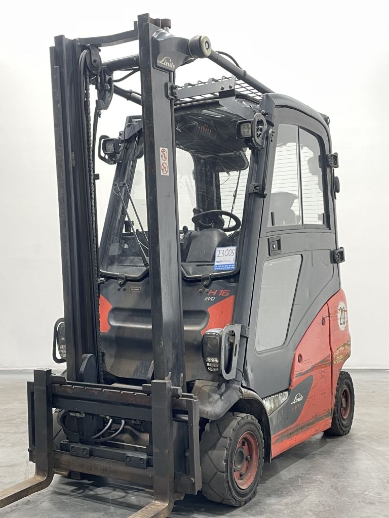 Linde H16T-01-391 Treibgasstapler www.nortruck.de