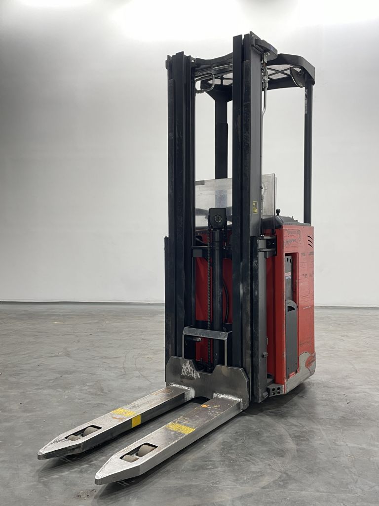 *Sonstige Actil L1350 Fahrerstandstapler www.nortruck.de