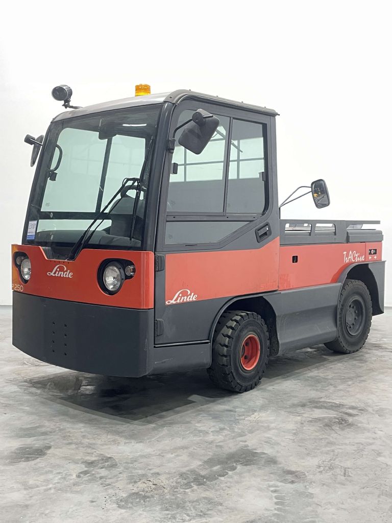 Linde P250-127 Schlepper www.nortruck.de