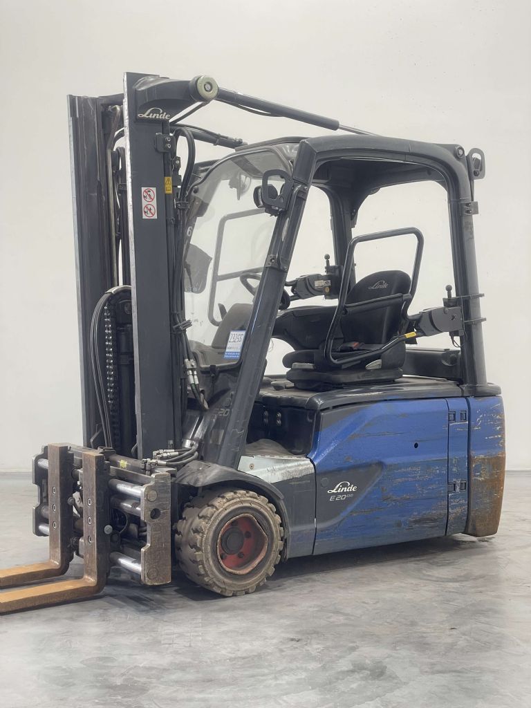 Linde E20L-02-386 - ohne Batterie - Elektro 3 Rad-Stapler www.nortruck.de