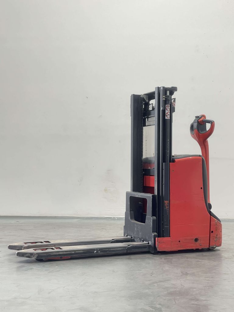 Linde D08-1160 High Lift stacker www.nortruck.de