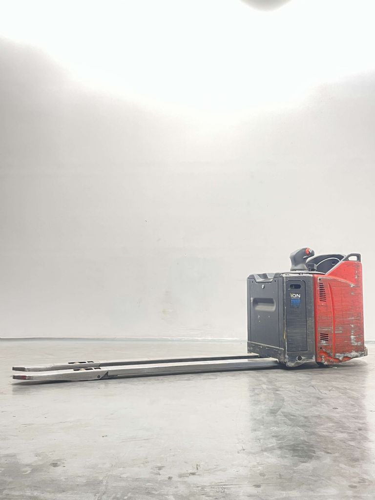 Linde T30SP-131-Li-Ion Electric Pallet Truck www.nortruck.de