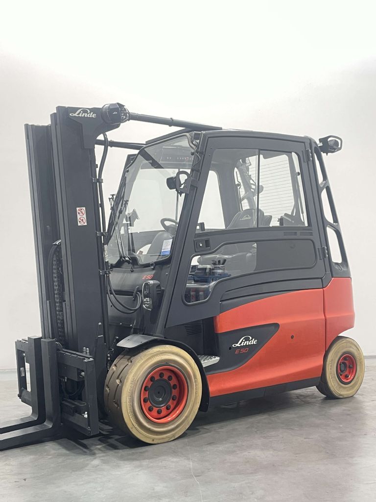 Linde E50HL-01-388 Elektro 4 Rad-Stapler www.nortruck.de