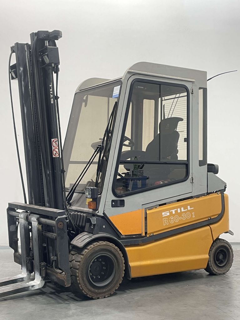 Still R60-30 Elektro 4 Rad-Stapler www.nortruck.de