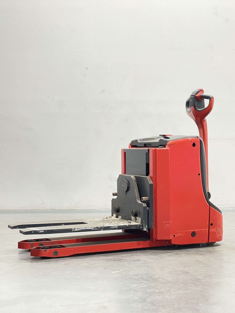 Linde T20-1152-ROTOBATT High Lift stacker www.nortruck.de